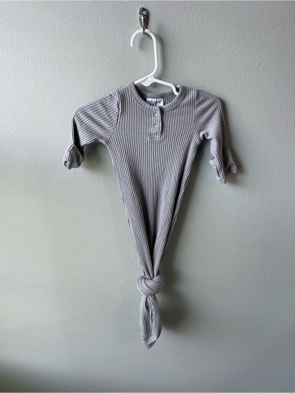 Mebie Baby Gray Ribbed Neutral Knotted Gown with Snaps
